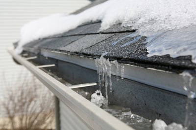 How Seasonal Weather Changes Impact Your Roof and What Homeowners Must Know